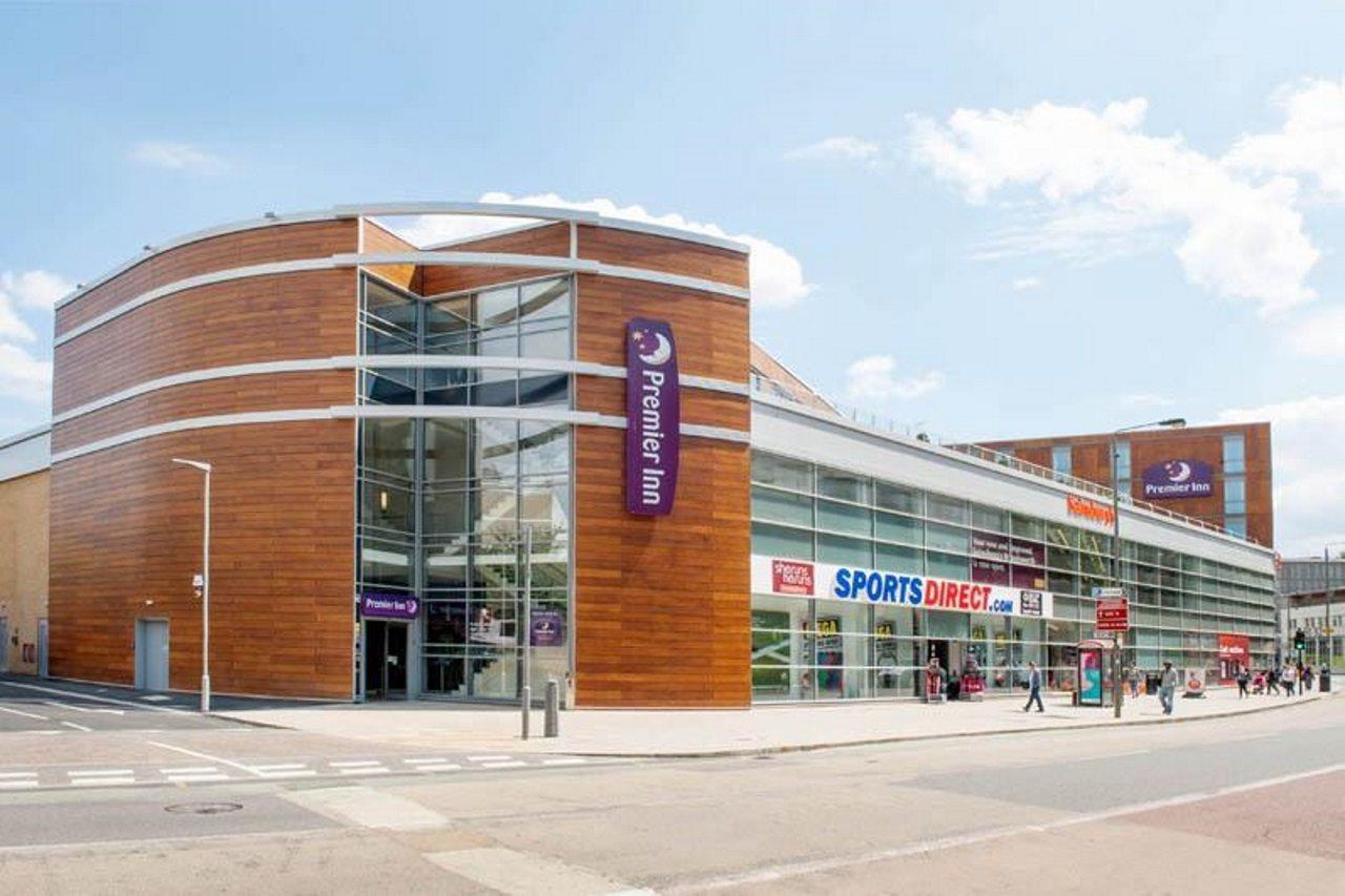 Premier Inn London Wandsworth Buitenkant foto