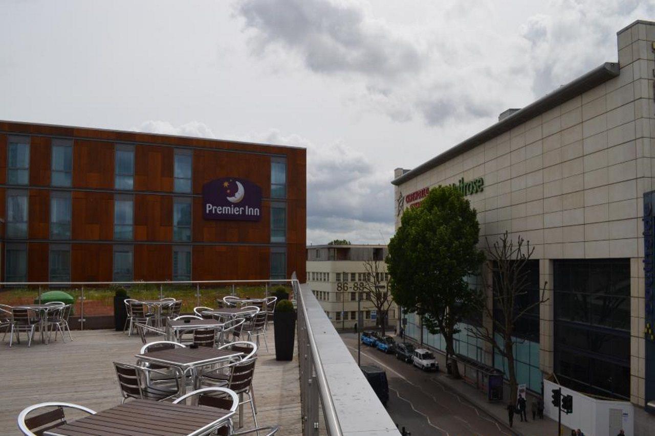 Premier Inn London Wandsworth Buitenkant foto